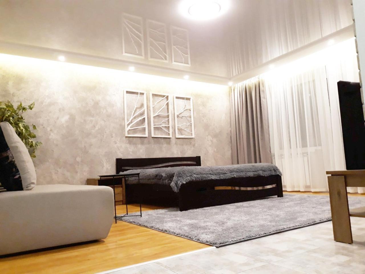 Apartment - Matusevycha Street 2-11 크리보이 로그 외부 사진